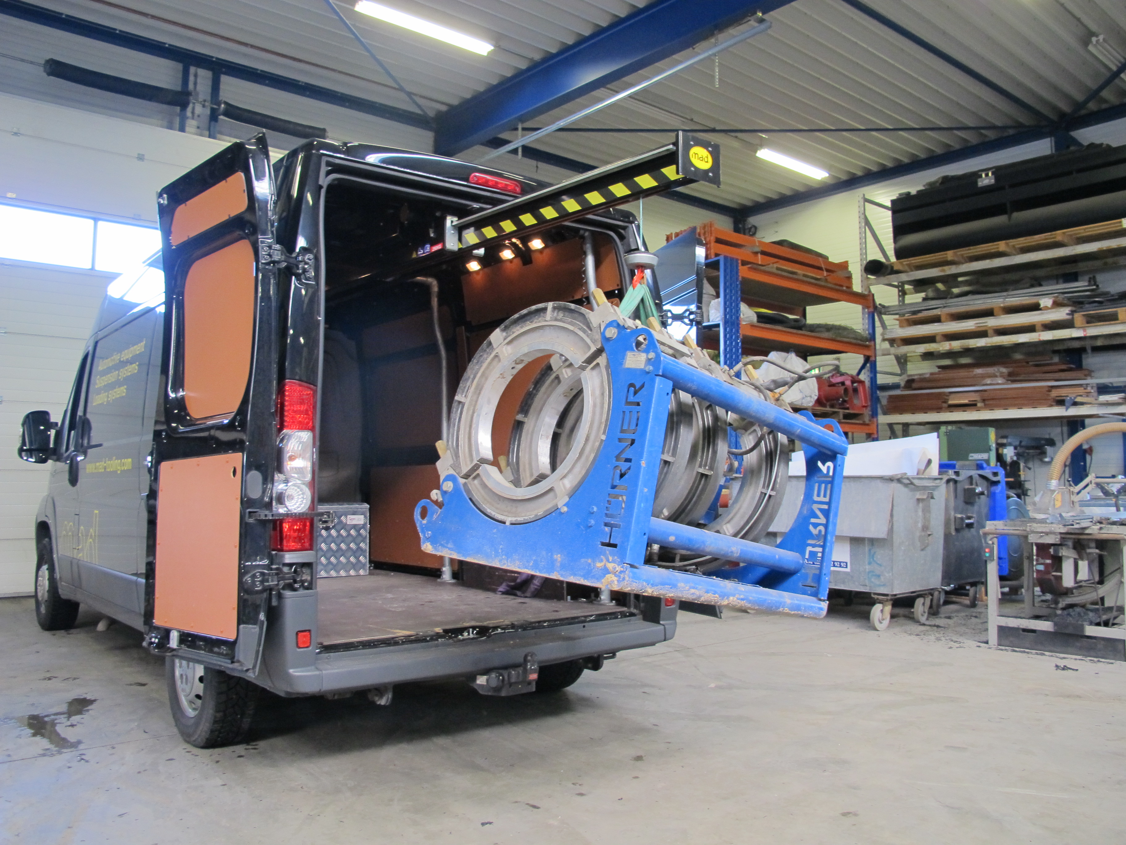 MAD EasyLoad Crane for lifting, handling and loading industrial equipment into van